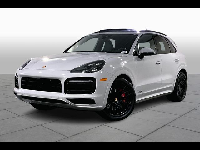 2023 Porsche Cayenne GTS