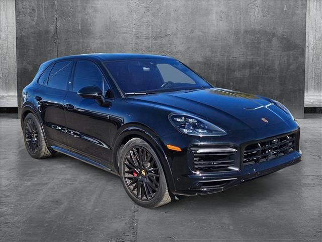 2023 Porsche Cayenne GTS