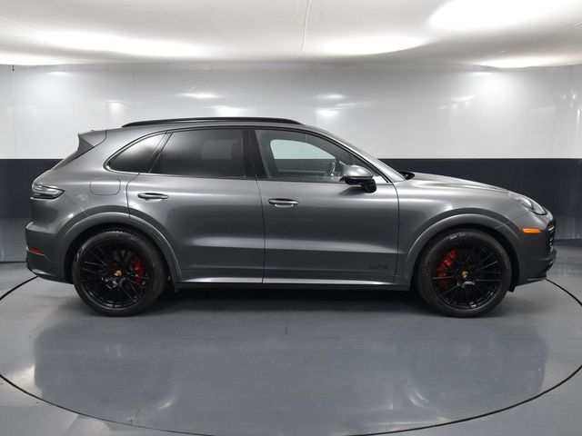 2023 Porsche Cayenne GTS