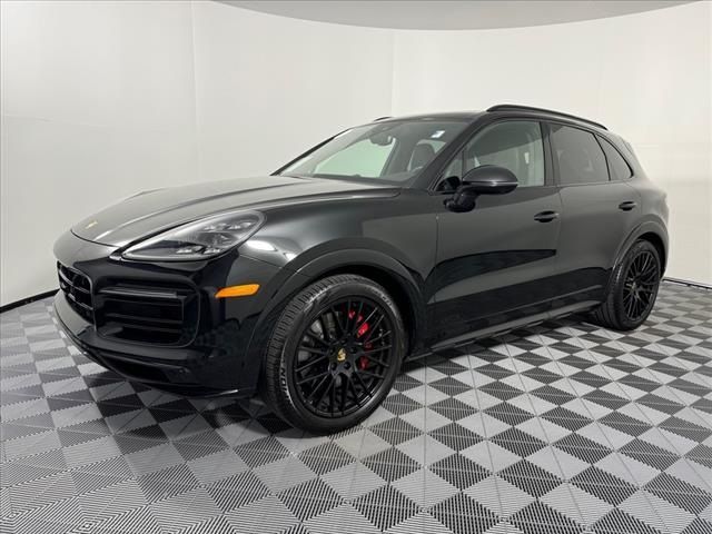 2023 Porsche Cayenne GTS