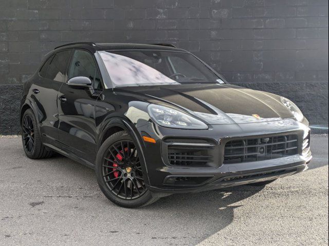 2023 Porsche Cayenne GTS