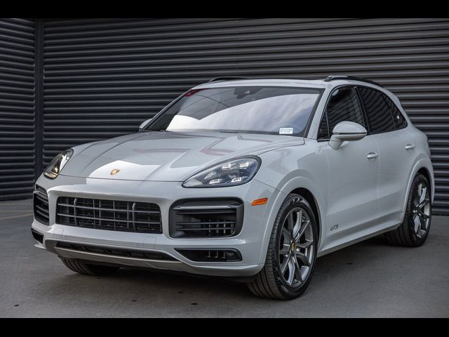 2023 Porsche Cayenne GTS