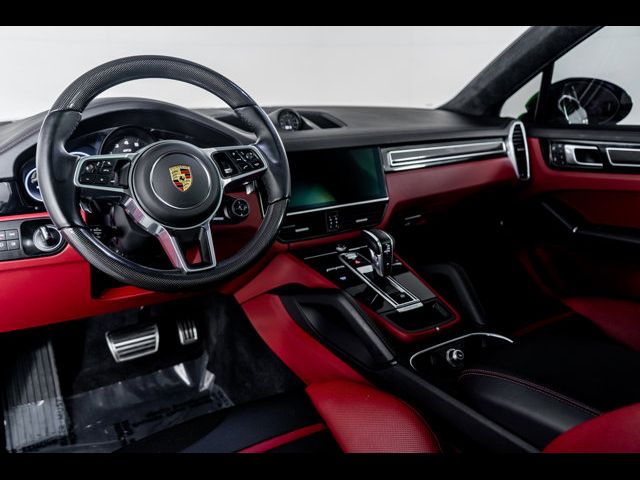 2023 Porsche Cayenne GTS