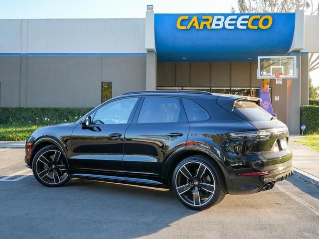 2023 Porsche Cayenne GTS