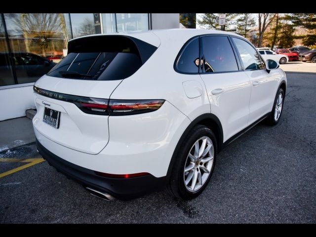 2023 Porsche Cayenne Base