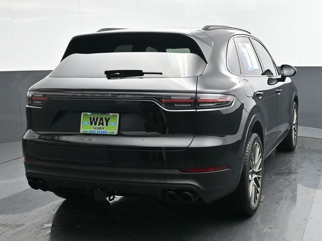 2023 Porsche Cayenne Platinum Edition