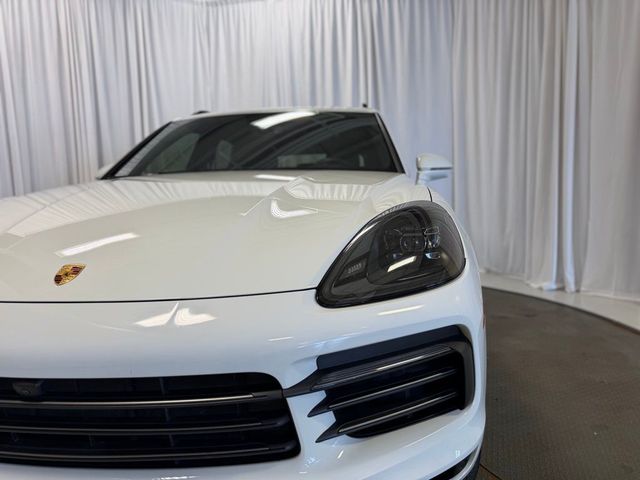 2023 Porsche Cayenne Platinum Edition