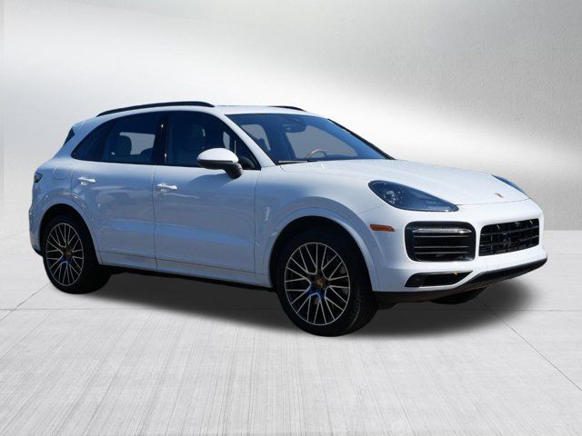 2023 Porsche Cayenne Platinum Edition