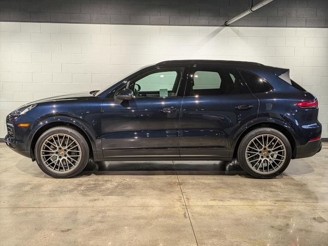 2023 Porsche Cayenne Platinum Edition