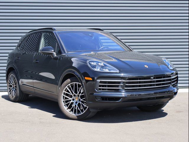 2023 Porsche Cayenne Platinum Edition