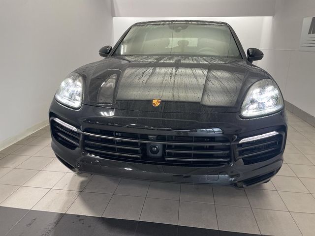 2023 Porsche Cayenne Platinum Edition