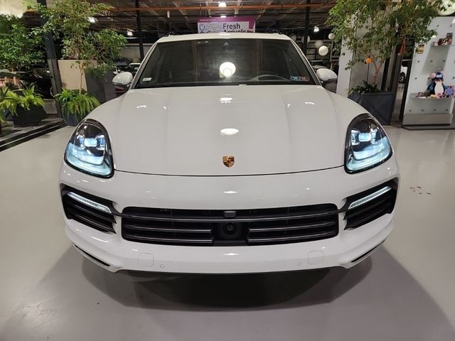 2023 Porsche Cayenne Platinum Edition