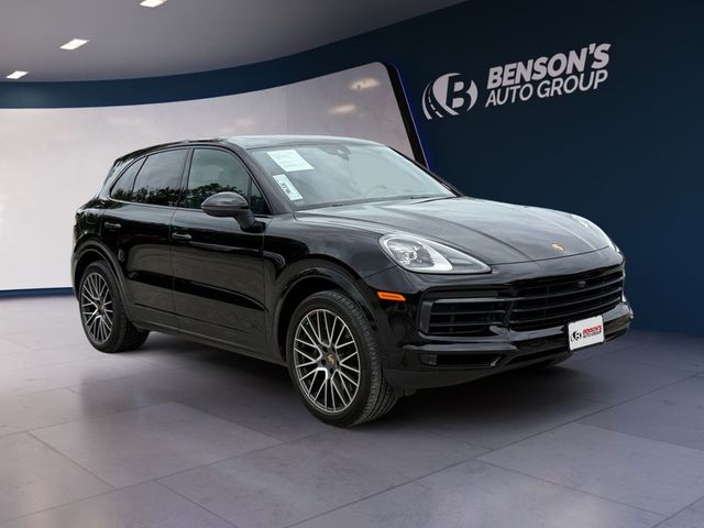 2023 Porsche Cayenne Platinum Edition