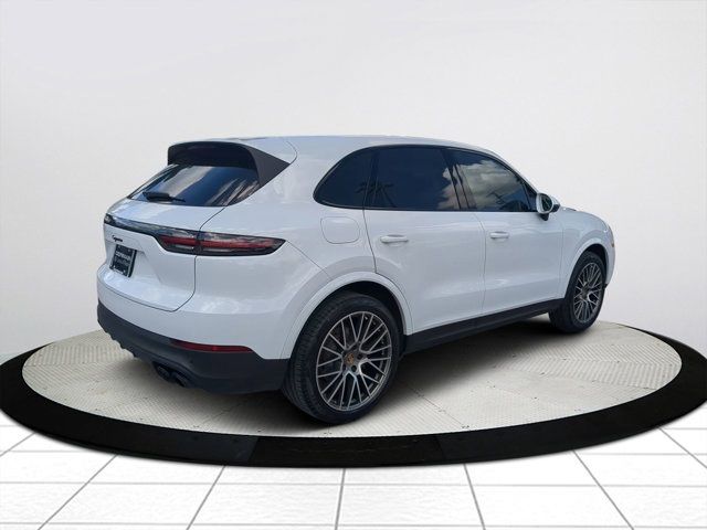 2023 Porsche Cayenne Platinum Edition