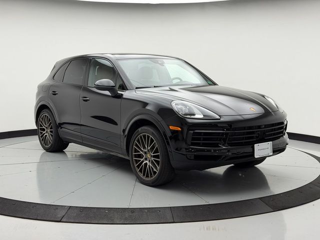 2023 Porsche Cayenne Platinum Edition