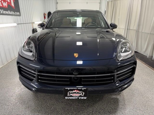 2023 Porsche Cayenne Platinum Edition
