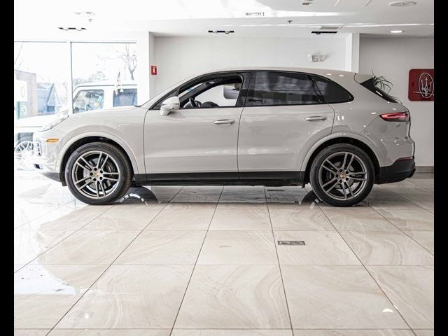 2023 Porsche Cayenne Platinum Edition