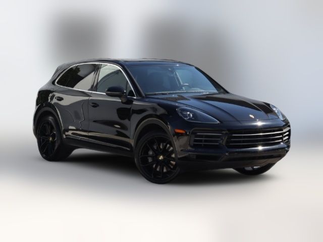 2023 Porsche Cayenne Platinum Edition