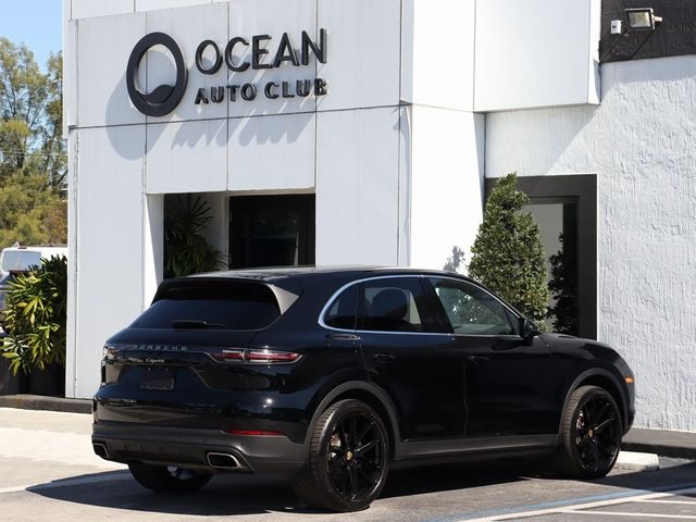 2023 Porsche Cayenne Platinum Edition