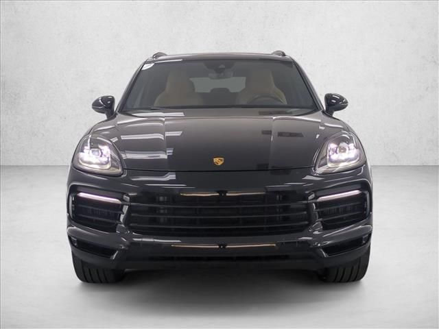 2023 Porsche Cayenne Platinum Edition