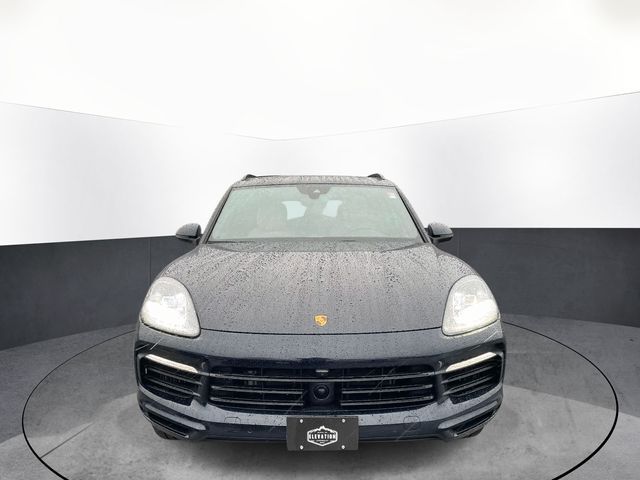2023 Porsche Cayenne Platinum Edition
