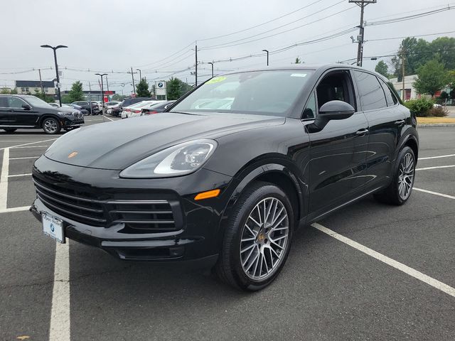 2023 Porsche Cayenne Platinum Edition