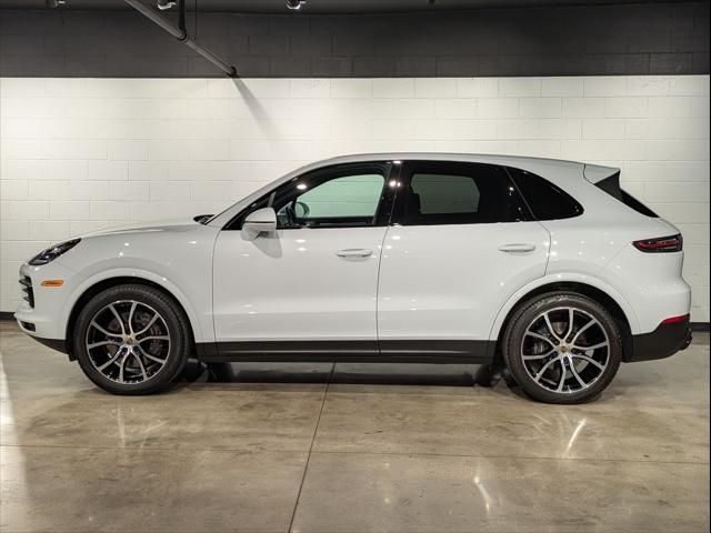 2023 Porsche Cayenne Platinum Edition