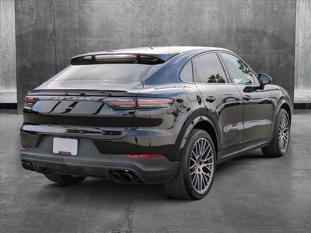 2023 Porsche Cayenne Platinum Edition