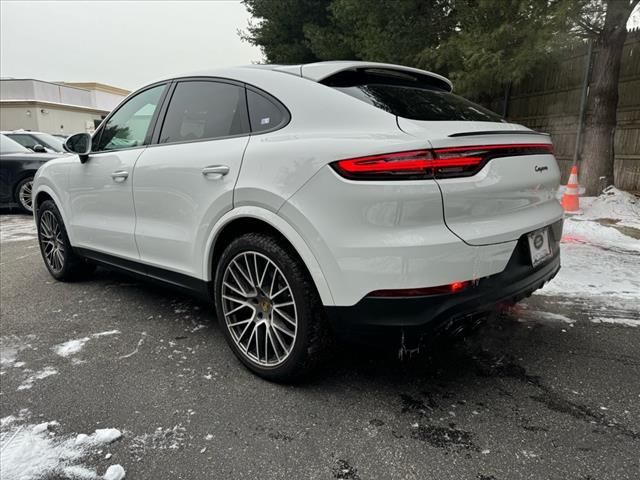 2023 Porsche Cayenne Platinum Edition