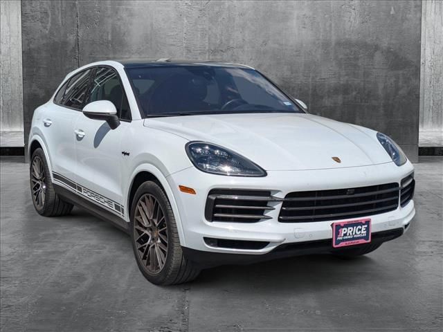 2023 Porsche Cayenne Platinum Edition Hybrid