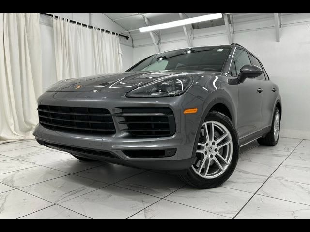 2023 Porsche Cayenne S