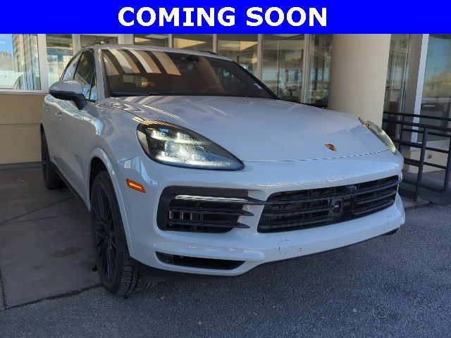 2023 Porsche Cayenne S