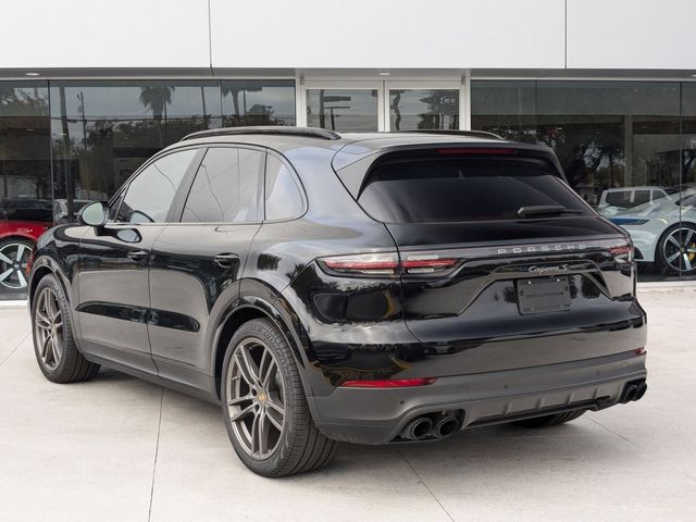 2023 Porsche Cayenne S