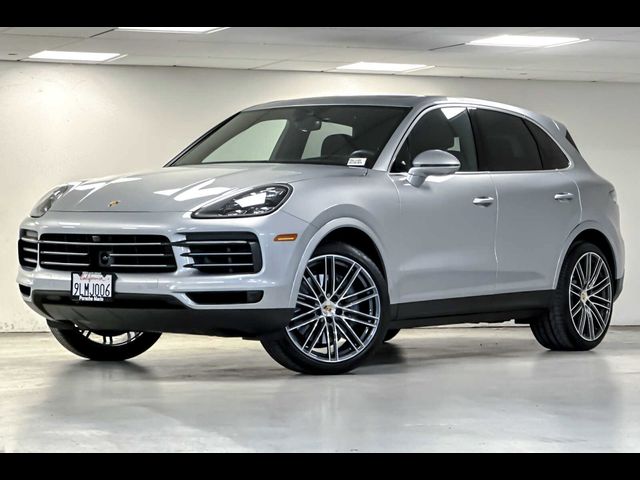 2023 Porsche Cayenne S