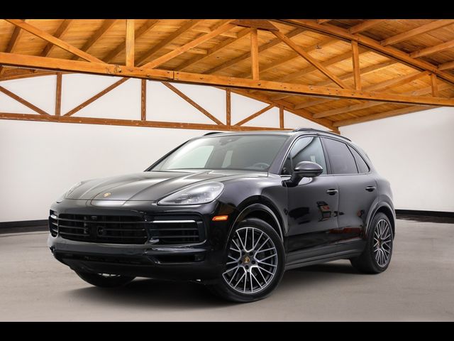 2023 Porsche Cayenne S