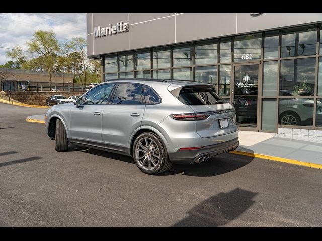 2023 Porsche Cayenne S