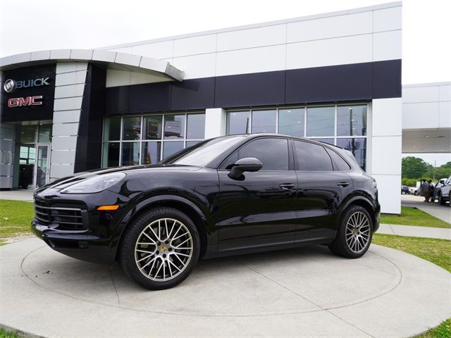 2023 Porsche Cayenne S Platinum Edition