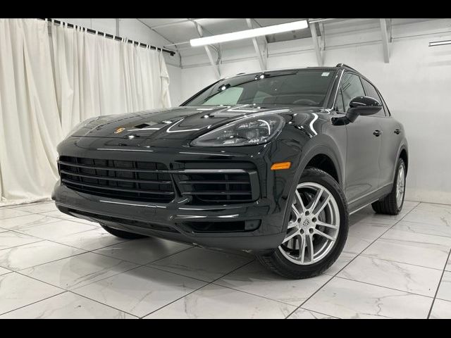 2023 Porsche Cayenne 