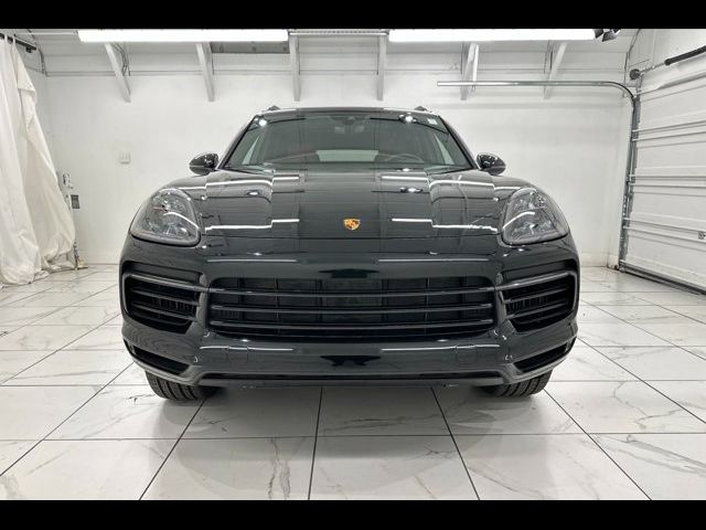 2023 Porsche Cayenne 