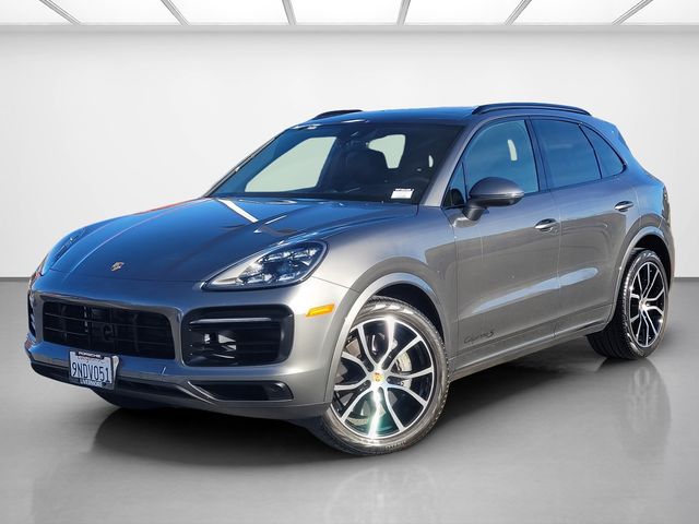 2023 Porsche Cayenne S