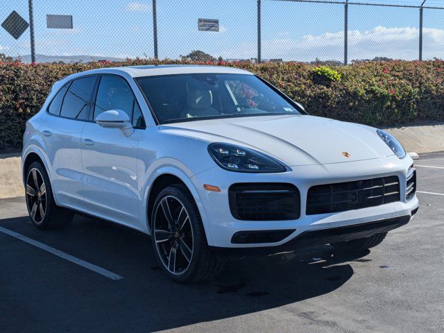 2023 Porsche Cayenne S Platinum Edition