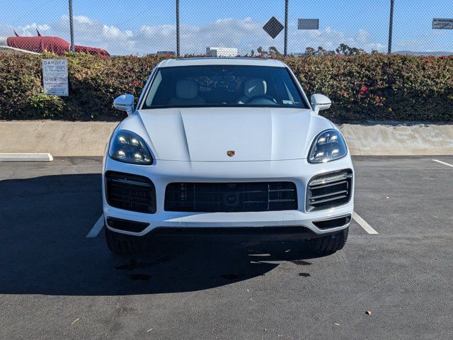 2023 Porsche Cayenne S Platinum Edition