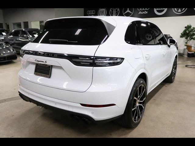 2023 Porsche Cayenne S Platinum Edition