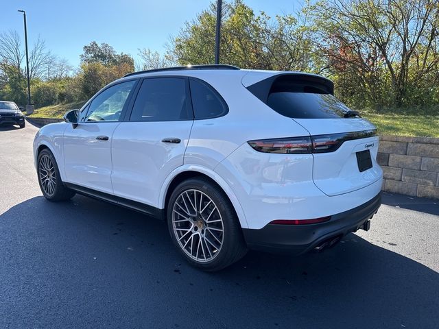 2023 Porsche Cayenne S Platinum Edition