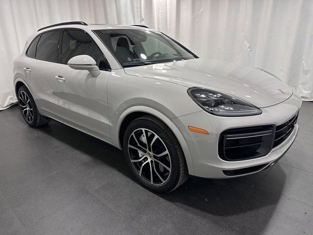 2023 Porsche Cayenne Turbo