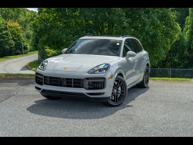 2023 Porsche Cayenne Turbo