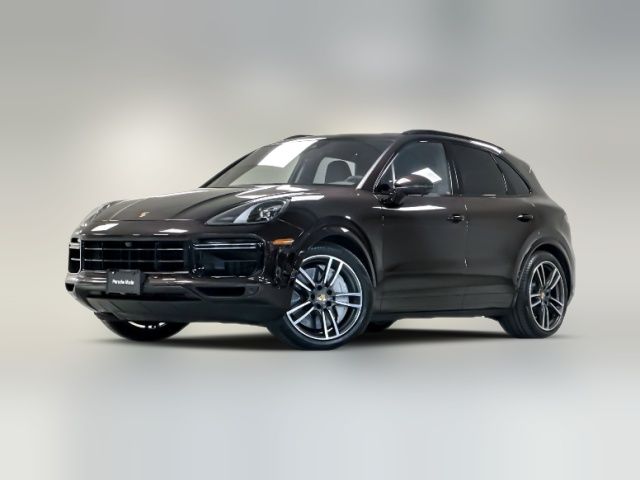 2023 Porsche Cayenne Turbo