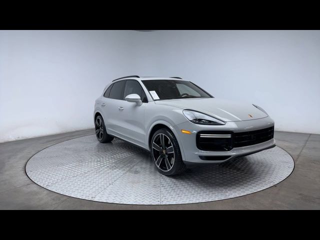 2023 Porsche Cayenne Turbo