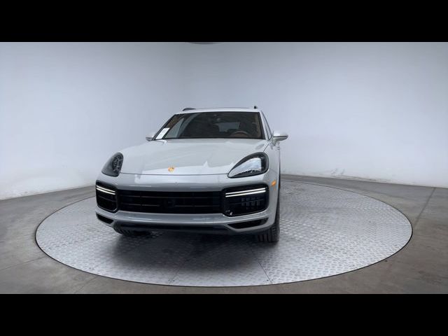 2023 Porsche Cayenne Turbo