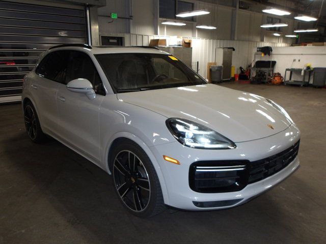 2023 Porsche Cayenne Turbo